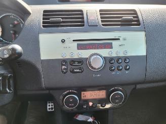 Suzuki Swift Suzuki Swift 1.6 Sport COOL picture 6