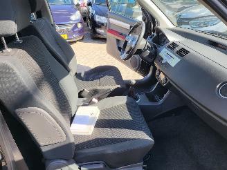 Suzuki Swift Suzuki Swift 1.6 Sport COOL picture 9