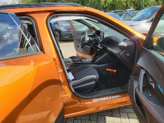 Peugeot e-2008 Peugeot e-2008 EV Style 50 kWh rijdbaar rijbereik 335 km nieuwprijs  € 40000 picture 25