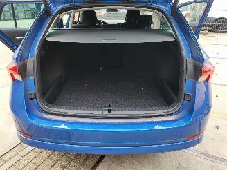 Skoda Octavia Skoda Octavia Combi 1.5 E hybride -TSI Business Edition Plus picture 16