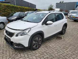 Peugeot 2008 AUTOMAAT Peugeot 2008 1.2 PureTech Allure 69000KM  RIJDBAAR picture 2