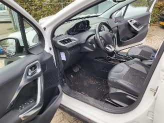 Peugeot 2008 AUTOMAAT Peugeot 2008 1.2 PureTech Allure 69000KM  RIJDBAAR picture 15