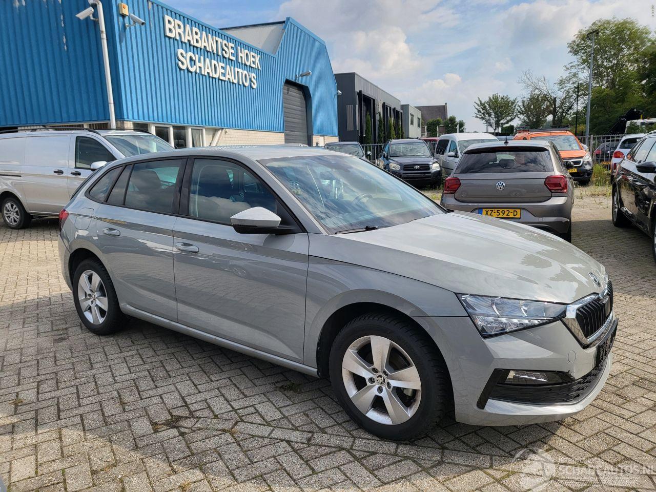 Skoda Scala AUTOMAAT 1.0 TSI  110 PK  Ambition RIJDBAAR