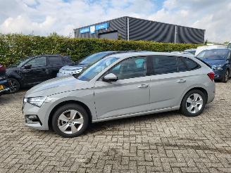 Skoda Scala AUTOMAAT 1.0 TSI  110 PK  Ambition RIJDBAAR picture 20