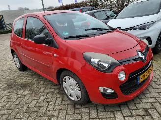 Schadeauto Renault Twingo Twingo 1.2 16V Authentique 2012/2