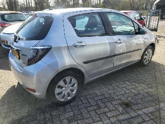 Toyota Yaris autom  1.5 Full Hybrid Aspiration 68000 km !! picture 5