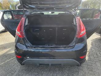 Ford Fiesta 1.6 Ghia 5drs hatchback   goede airco rijdbaar picture 9