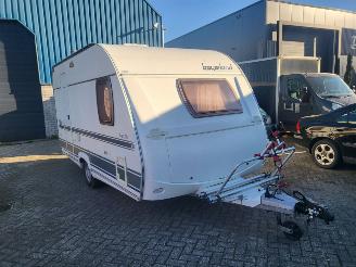 Beyerland  VITESSE 406B met nieuwe voortent en alle benodigtheden om direct te camperen. picture 22