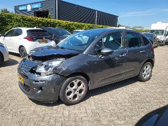 Schadeauto Citroën C3 C3  AUTOMAAT 22000 km!!! E exclusive 1.2 PureTech Tendance 2016/6