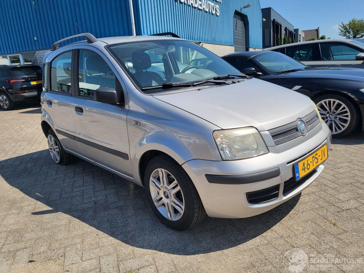 Fiat Panda AUTOMAAT 1.2 Emotion cool