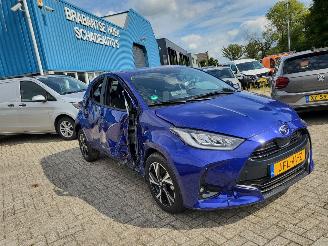 uszkodzony samochody osobowe Toyota Yaris 1.5 Hybrid 115 Dynamic autom 30 d km 2025/9