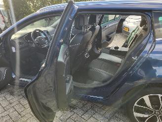 Renault Mégane Estate 1.3 TCe Bose  rijdbare motorschade picture 18