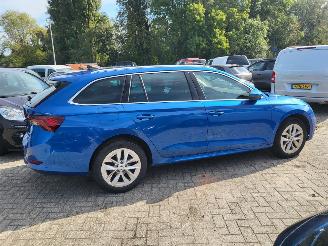 Skoda Octavia Combi 1.5 E hybride -TSI Business Edition Plus autom rijdbaar € 46000.-- nieuw picture 11