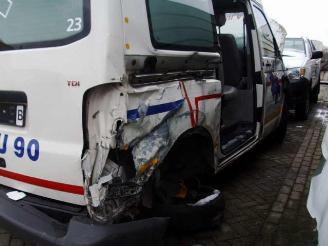 Volkswagen Transporter t 5  1.9 tdi ambulance picture 9