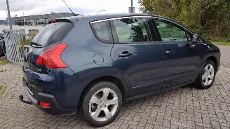 Peugeot 3008 1.6  16v 88 kw MPV  ACTIVE picture 4