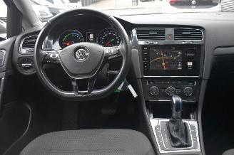 Volkswagen e-Golf *NAVI/CAMERA/XENON picture 5