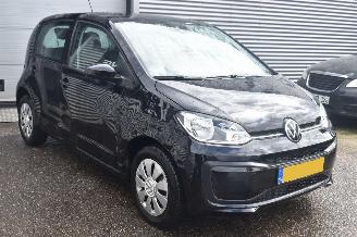Volkswagen Up 1.0 65Pk *Airco picture 2