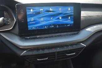 Skoda Octavia 1.0 Tsi Business Edition 110Pk *Navi/Clima picture 12