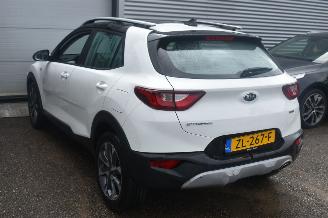 Kia Stonic 1.0 T-GDi Dynamicline 101Pk *Navi/Airco/Camera picture 3