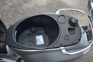 Vespa  Ellectrica 5Pk picture 12
