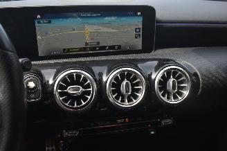 Mercedes A-klasse 180 D Business Solution AMG 116Pk *Navi/Clima/Camera/Stoelverwarming picture 11