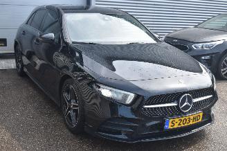 Mercedes A-klasse 180 D Business Solution AMG 116Pk *Navi/Clima/Camera/Stoelverwarming picture 2