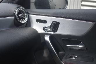Mercedes A-klasse A 200 163Pk AMg Advantage *Clima/Navi/Panorama/Stoelverwarming picture 25