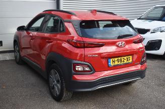 Hyundai Kona 64Kwh Comfort 204Pk *Navi/Clima/Camera picture 3
