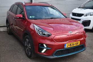 Kia e-Niro 64Kwh Executiveline 204Pk *Navi/Clima/Camera/Leder picture 2