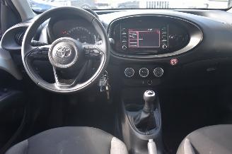Toyota Aygo X 1.0 VVT-i MT Play 72Pk *Airco/Camera picture 7