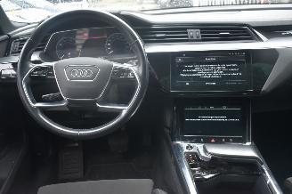 Audi E-tron 50 Quattro 71Kwh busines Edition 313Pk *Navi/Clima/Panorama/Stoelverwarming/Camera picture 9