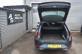 Seat Leon SPORTSTOURER 2.0 FR Tdi 150Pk *Navi/Clima/Camera/Panorama picture 13