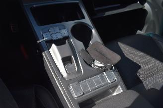 Hyundai Kona 64kwh premium 204Pk *Navi/Clima/Camera/Leder/stoelverwarming picture 12