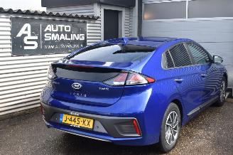 Hyundai Ioniq 38 Kwh Comfort Ev 136Pk *Navi/Clima/Camera/Stoelverwarming picture 3