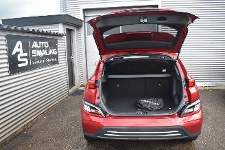 Hyundai Kona 64Kwh Comfort 204Pk SOH 100% 3FASE *Navi/Clima/Camera/Stoelverwarming picture 12