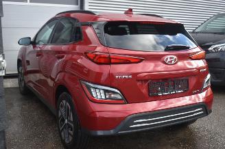 Hyundai Kona 64Kwh Comfort 204Pk SOH 100% 3FASE *Navi/Clima/Camera/Stoelverwarming picture 4
