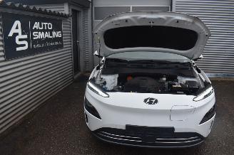 Hyundai Kona 39Kwh Comfort 136Pk 3FASE *Navi/Clima/Camera/stoelverwarming picture 12