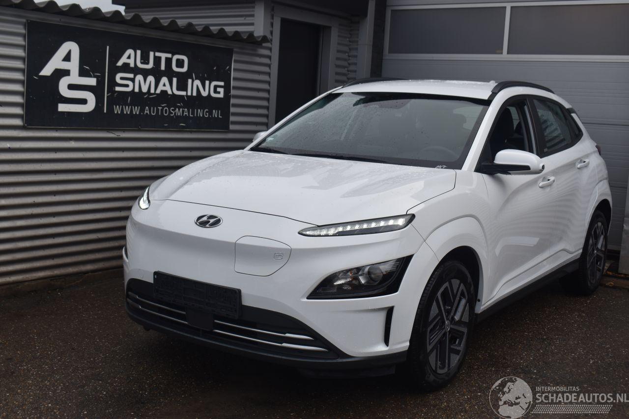Hyundai Kona 39Kwh Comfort 136Pk 3FASE *Navi/Clima/Camera/stoelverwarming