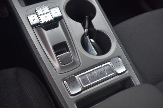 Hyundai Kona 64Kwh Comfort 204Pk 3FASE *Navi/Clima/Camera/Stoelverwarming picture 16