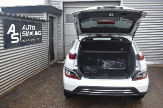 Hyundai Kona 64Kwh Comfort 204Pk 3FASE *Navi/Clima/Camera/Stoelverwarming picture 10