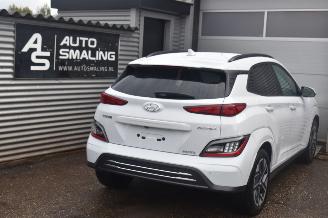 Hyundai Kona 64Kwh Comfort 204Pk 3FASE *Navi/Clima/Camera/Stoelverwarming picture 4