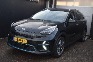 Kia Niro 64Kwh Executive line 204Pk *Navi/Clima/Camera/Stoelverwarming/Leder 2020/7