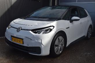 uszkodzony samochody osobowe Volkswagen ID.3 58Kwh Life 204Pk *Clima/Navi/Stoelverwarming 2020/10