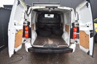 Toyota Proace Worker 2.0 D-4D Professional Long 122Pk Dubbele schuifdeuren *Clima/Navi picture 12