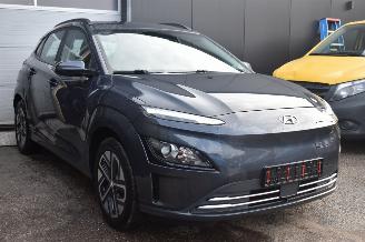 Hyundai Kona 39Kwh Comfort 136Pk SOH 100% 3FASE *Clima/Camera/Stoelverwarming picture 2