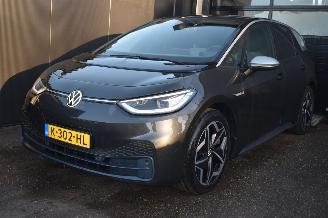 skadebil auto Volkswagen ID.3 58Kwh first Plus 204Pk 3FASE *Navi/Clima/Camera/Stoelverwarming 2020/12