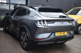 Ford Mustang Mach-e 98Kwh Extended First Edition Awd 337 Pk *Navi/Leder/Camera/Panorama/Stoelverwarming picture 4