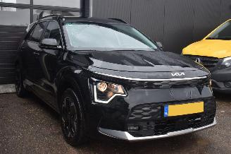 Kia Niro 64.8 Kwh Dynamicline 204Pk SOH 100% 3FASE *Navi/Clima/Camera/Stoelverwarming picture 2