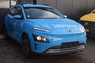 Hyundai Kona 39Kwh Comfort 136Pk 3FASE SOH 97% *Navi/Clima/Camera/Stoelverwarming picture 2