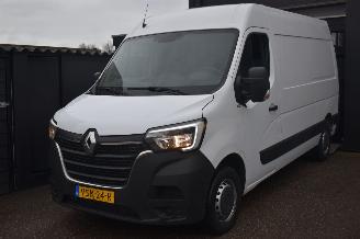 skadebil bedrijf Renault Master 2.3 Dci T35 L2H2 Comfort 135Pk *Navi/Airco/Camera 2022/12